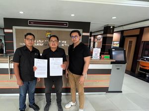 Tim Hukum Koster-Giri Laporkan Acara Bagi-bagi Beras ke Polda Bali