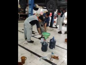 Daihatsu Investigasi Filter Bensin Mobil Rusak Usai Isi Pertamax Daihatsu Investigasi Filter Bensin Mobil Rusak Usai Isi Pertamax