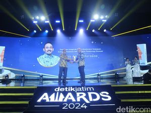 Ony Anwar Harsono Raih Anugerah Penataan Infrastruktur Pendorong Ekonomi