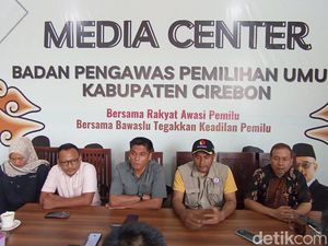 Bawaslu Cirebon Panggil 5 Kuwu soal Dugaan Pelanggaran Pilkada 2024 Bawaslu Cirebon Panggil 5 Kuwu soal Dugaan Pelanggaran Pilkada 2024
