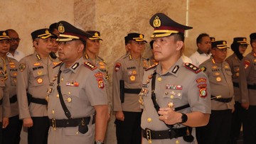 Kombes Roberto Resmi Jabat Dirsiber Polda Metro, AKBP Ronald Kapolres Soetta