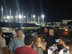 2 Wanita Diduga Timses di Pilkada Batam Kepergok Jemput Uang Serangan Fajar
