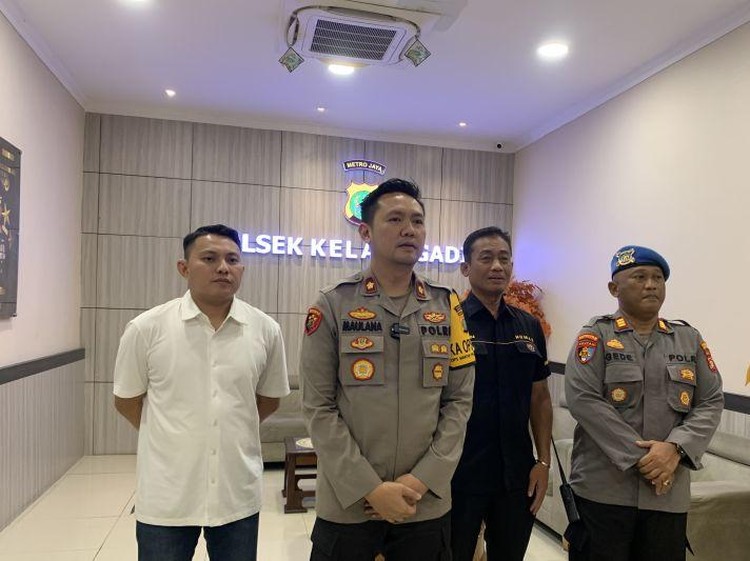 Polsek Kelapa Gading Diviralkan Tutup Gerbang Saat Warga Lapor, Ini Faktanya