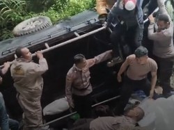 Video: Detik-detik Pesawat Kargo DHL Jatuh di Lithuania