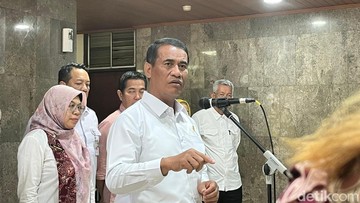 Mentan Targetkan Produksi Beras 32 Juta Ton di 2025, RI Nggak Impor Lagi