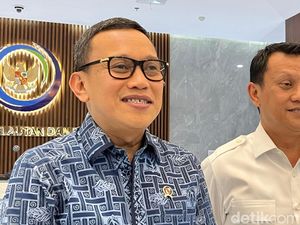 Menteri PPMI Bertemu Menteri KKP, Sepakat Bentuk Satgas Pengawasan Awak Kapal Menteri PPMI Bertemu Menteri KKP, Sepakat Bentuk Satgas Pengawasan Awak Kapal