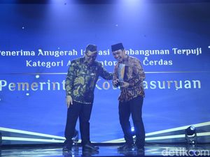 Pemkot Pasuruan Raih Penghargaan Berkat Inisiasi Akselerator Kota Cerdas Pemkot Pasuruan Raih Penghargaan Berkat Inisiasi Akselerator Kota Cerdas