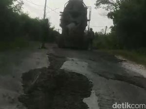 Warga Heran Jalan Desa Lelateng-Pengambengan Tiba-tiba Dicor