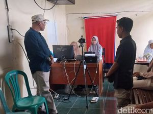 500 Pemilih Pemula di Lingsar Lombok Barat Terancam Gagal Nyoblos 500 Pemilih Pemula di Lingsar Lombok Barat Terancam Gagal Nyoblos