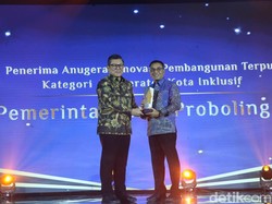 Pemkot Probolinggo Raih Anugerah Akselerator Kota Inklusif detikJatim Awards
