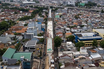 Foto Udara Proyek LRT Velodrome-Manggarai