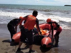 Terseret Ombak saat Mandi di Pantai, Remaja di Padang Ditemukan Tewas