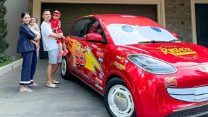 Raffi Ahmad Ubah Mobil Rayyanza Jadi Lightning McQueen Buat Kado Ultah