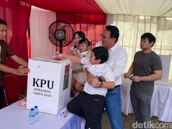 Ahok Ajak Anak Nyoblos di TPS: Buat Diajarin Bukan Lihat Gambarnya