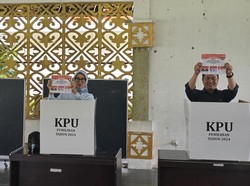 Nyoblos Bareng Istri-Anak di Lombok Tengah, Iqbal: Rasanya Plong Sekali