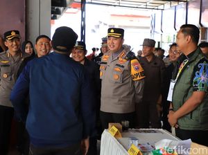 Forkopimda Kota Malang dan Polda Jatim Cek Langsung TPS di Kota Malang Forkopimda Kota Malang dan Polda Jatim Cek Langsung TPS di Kota Malang