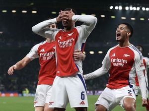 Arsenal Dicap seperti Stoke City gegara Corner Kick Arsenal Dicap seperti Stoke City gegara Corner Kick