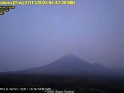 Gunung Semeru 3 Kali Erupsi, Tinggi Kolom Letusan Capai 1 Km