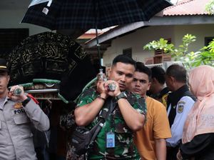 Pilkada di Aceh: Linmas Meninggal saat Angkat Kotak-Pria Bikin Keributan di TPS Pilkada di Aceh: Linmas Meninggal saat Angkat Kotak-Pria Bikin Keributan di TPS