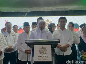Pidato Khofifah di Posko Pemenangan: Jaga Suara Rakyat! Pidato Khofifah di Posko Pemenangan: Jaga Suara Rakyat!