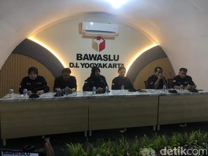 Bawaslu DIY: Ada 7 Kasus Dugaan Politik Uang Pilkada Sleman Bawaslu DIY: Ada 7 Kasus Dugaan Politik Uang Pilkada Sleman