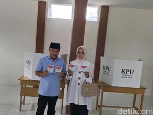 Pilbup Kuningan: Momen Paslon Nyoblos hingga Tanggapi Kampanye Hitam Pilbup Kuningan: Momen Paslon Nyoblos hingga Tanggapi Kampanye Hitam