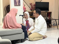 RK Sungkem ke Ibu di Bandung, Diberi Pesan Selalu Tawakal