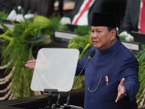 Upaya Indonesia Seimbangkan Hubungan dengan AS dan China