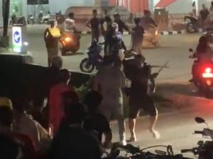 Video Bentrokan 2 Kubu Pendukung Paslon di Jeneponto Gegara Saling Klaim Kemenangan
