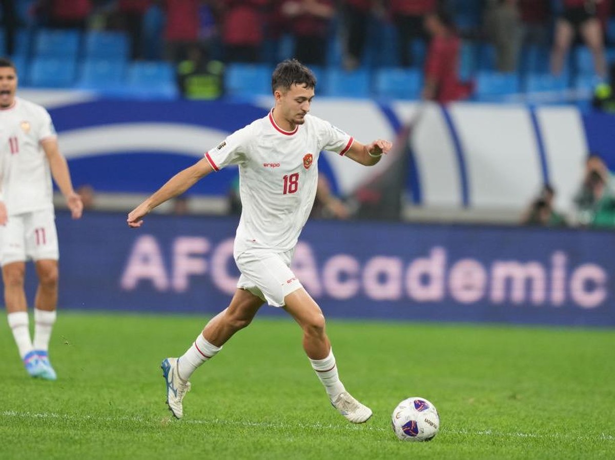 Indonesia dan China pengoleksi kartu kuning terbanyak di Kualifikasi Piala Dunia 2026. Ivar Jenner paling sering di skuad Garuda. (Foto: Getty Images/Fred Lee)