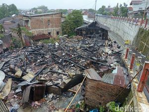 Kebakaran Hanguskan 5 Rumah di Kota Magelang