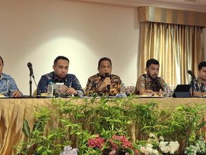 Pengacara Jelaskan Alasan Firli Absen Pemeriksaan Lagi: Pengajian Pengacara Jelaskan Alasan Firli Absen Pemeriksaan Lagi: Pengajian
