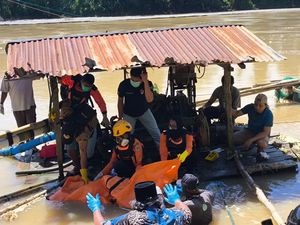 27 Hari Hilang, Pemuda Nekat Lompat di Bendungan Pinrang Akhirnya Ditemukan 27 Hari Hilang, Pemuda Nekat Lompat di Bendungan Pinrang Akhirnya Ditemukan