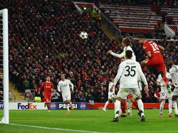 Liverpool memperbesar keunggulan menjadi 2-0 di menit ke-77 lewat sundulan Cody Gakpo. 