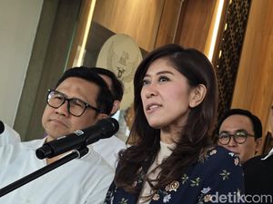 Video Menkomdigi soal Microsoft Investasi Rp 27,6 T: Angka Ini Harus Kita Kawal Video Menkomdigi soal Microsoft Investasi Rp 27,6 T: Angka Ini Harus Kita Kawal