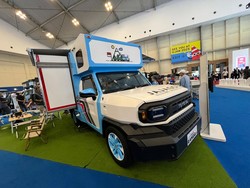 Pertama di Indonesia! Modifikasi Campervan Toyota Rangga dengan Fitur Expandable