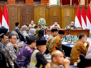 Pemprov Jatim Rapat Bareng Banggar DPR, Bahas soal Perekonomian & Fiskal