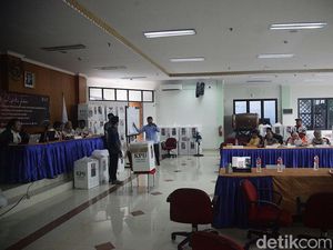Minimnya Jumlah Pemilih yang Nyoblos di Pilkada Jadi Sorotan Minimnya Jumlah Pemilih yang Nyoblos di Pilkada Jadi Sorotan