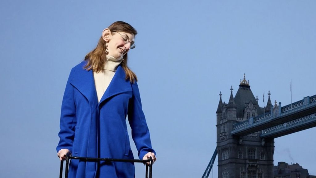 Potret Wanita Tertinggi dan Terpendek Dunia Bertemu untuk Pertama Kalinya Potret Wanita Tertinggi dan Terpendek Dunia Bertemu untuk Pertama Kalinya