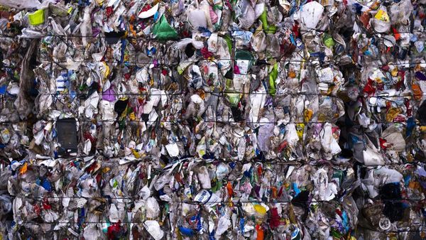 Sampah Plastik Menumpuk di Dunia, Ini Potret Terburuknya