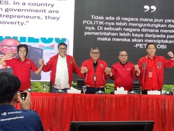 Hasto Klaim PDIP Menangkan Pilgub di 14 Provinsi