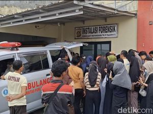 Tiga Korban Tewas Kebakaran Bengkel di Palembang Alami Luka Bakar 100% Tiga Korban Tewas Kebakaran Bengkel di Palembang Alami Luka Bakar 100%