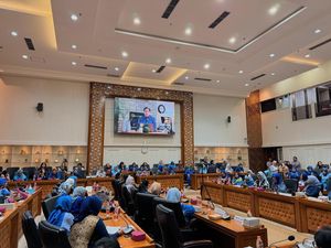 Ibas Bicara Kolaborasi Dukung Perempuan di Sektor Ekonomi Kreatif