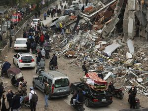 Warga Lebanon Kembali ke Rumah di Tengah Gencatan Senjata