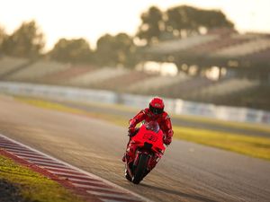 Marc Marquez Ogah Ribut dengan Rossi: Aku Ini Pebalap Aktif... Marc Marquez Ogah Ribut dengan Rossi: Aku Ini Pebalap Aktif...