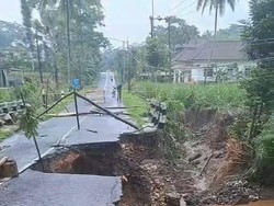 Banjir Malang Selatan Sebabkan 3 Titik Jalan dan Jembatan Rusak