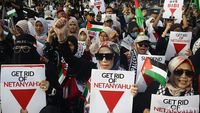 Aksi Massa Peringati Hari Solidaritas untuk Palestina