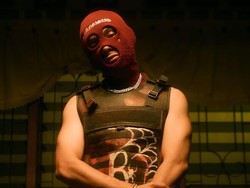 Menangislah, Basboi Rayakan Kepedihan