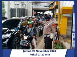 Cawang Arah Pancoran Macet, Polisi Atur Arus Lalin