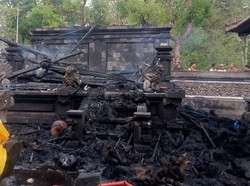 14 Palinggih Pura di Karangasem Ludes Terbakar, Kerugian Rp 3 Miliar